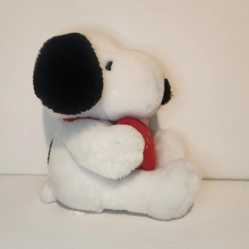6” Snoopy Dog XOXO Heart V-Day Plush Stuffed Animal